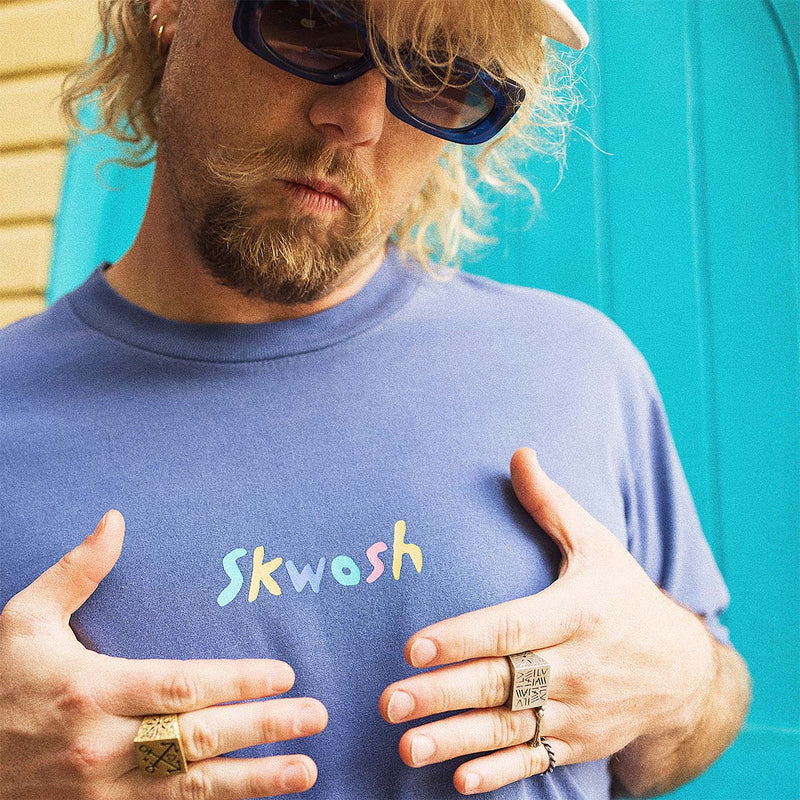 Skwosh Emblem Regular Tee In Navy