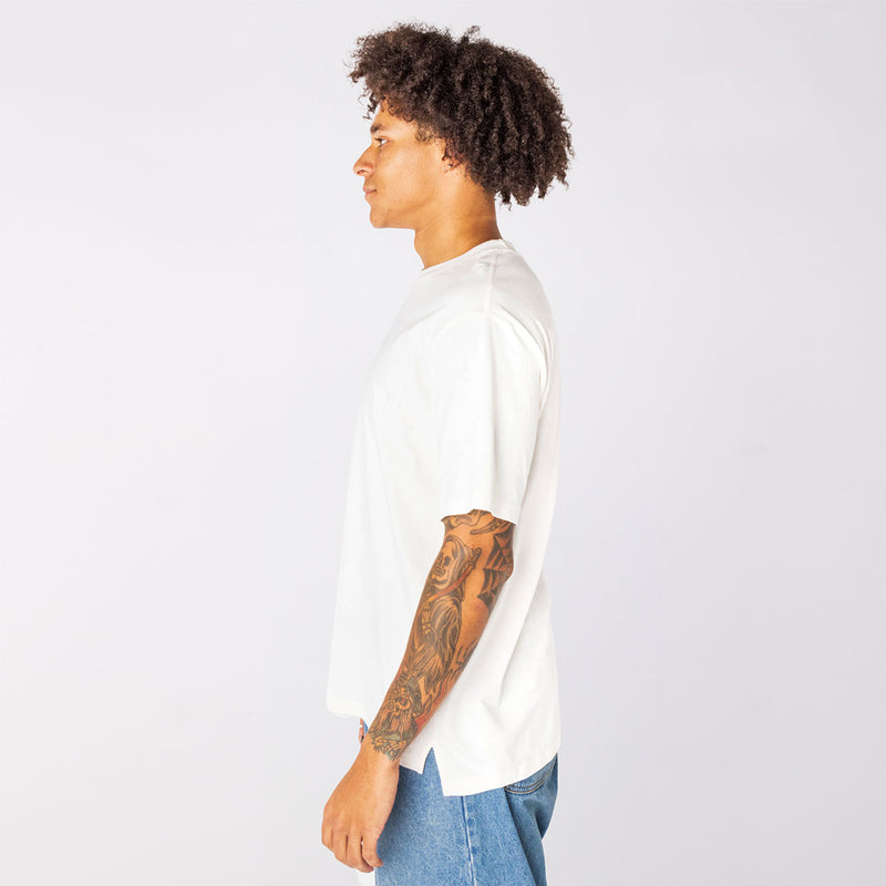 Skwosh Emblem Regular Tee In White